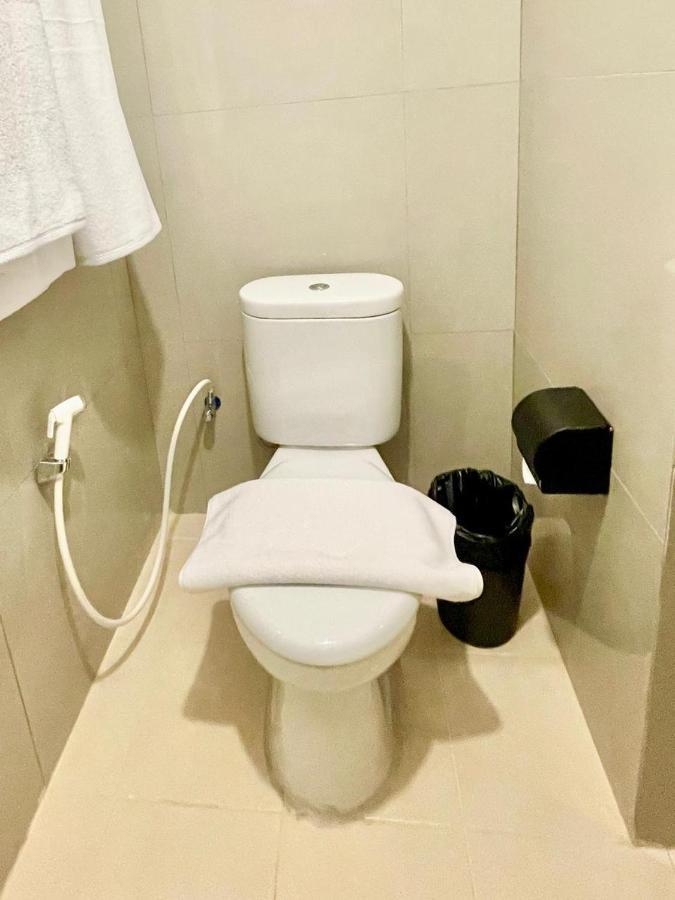 Nemuru Hotel Ciputat Pondokcabe Hilir ภายนอก รูปภาพ